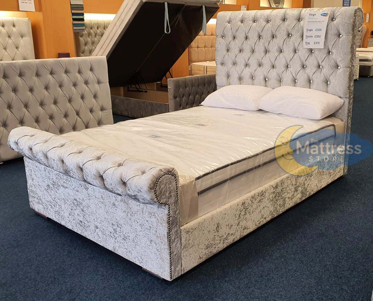 Fancy sleigh store beds